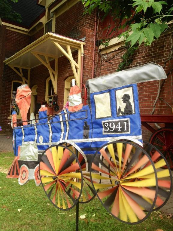 Train Station Inn Tatamagouche Екстер'єр фото